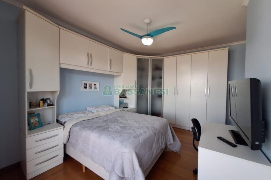 Apartamento com 157m², 3 dormitórios, 1 vaga, no bairro São Pelegrino em Caxias do Sul para Comprar