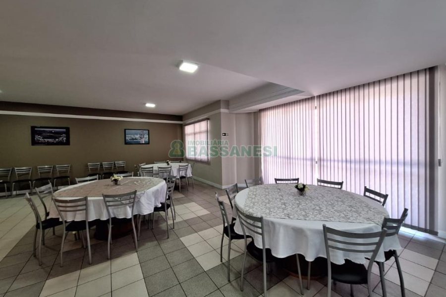 Apartamento com 157m², 3 dormitórios, 1 vaga, no bairro São Pelegrino em Caxias do Sul para Comprar