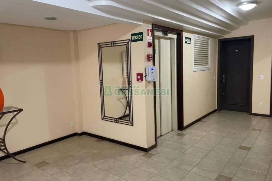 Apartamento com 103m², 3 dormitórios, 2 vagas, no bairro Rio Branco em Caxias do Sul para Comprar