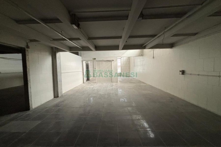 Loja com 630m², no bairro Floresta em Caxias do Sul para Alugar