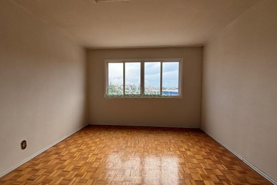 Loja com 630m², no bairro Floresta em Caxias do Sul para Alugar