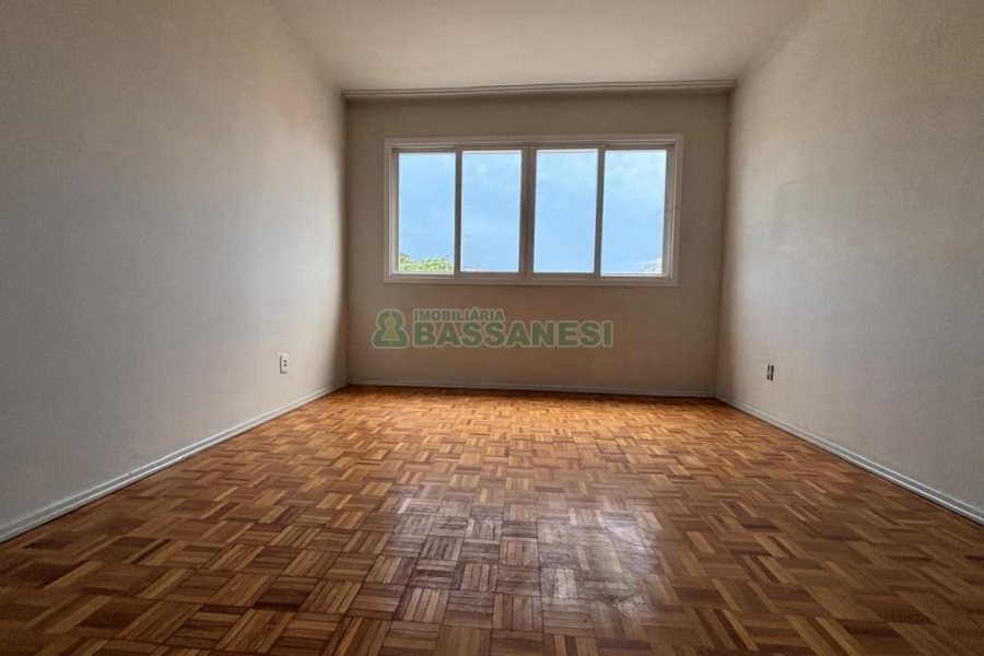 Loja com 630m², no bairro Floresta em Caxias do Sul para Alugar