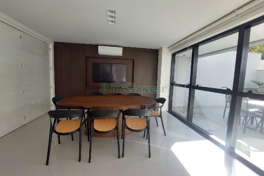 Sala com 45m², 1 vaga, no bairro Exposição em Caxias do Sul para Alugar