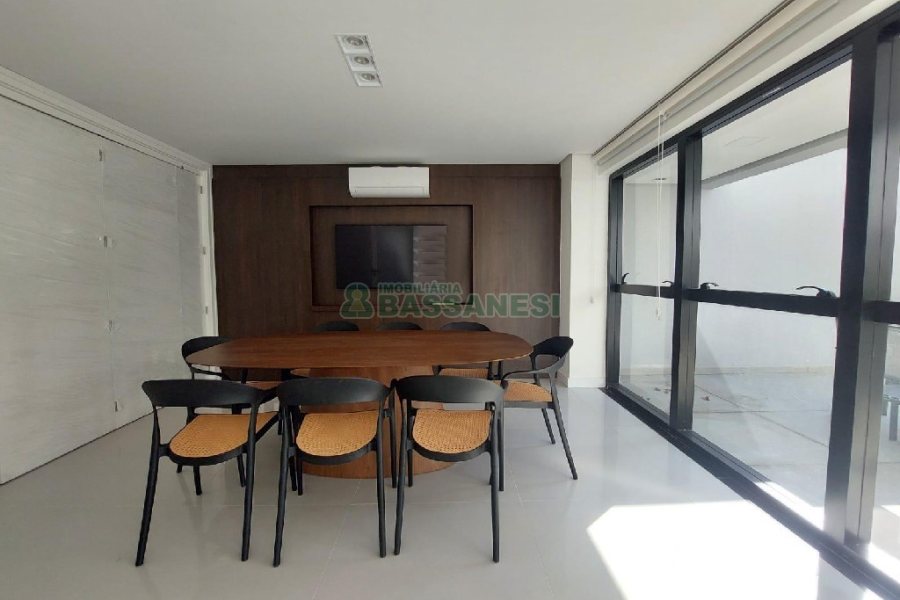 Sala com 45m², 1 vaga, no bairro Exposição em Caxias do Sul para Alugar