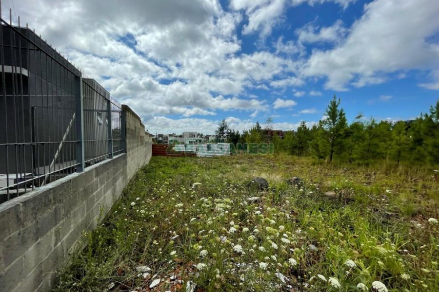 Terreno com 336m², no bairro Bela Vista em Caxias do Sul para Comprar