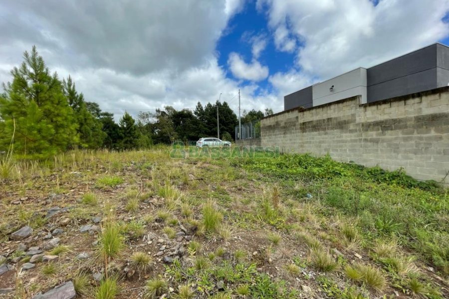 Terreno com 336m², no bairro Bela Vista em Caxias do Sul para Comprar