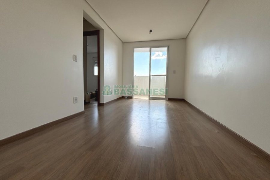 Apartamento com 58m², 2 dormitórios, 1 vaga, no bairro Vila Verde em Caxias do Sul para Alugar