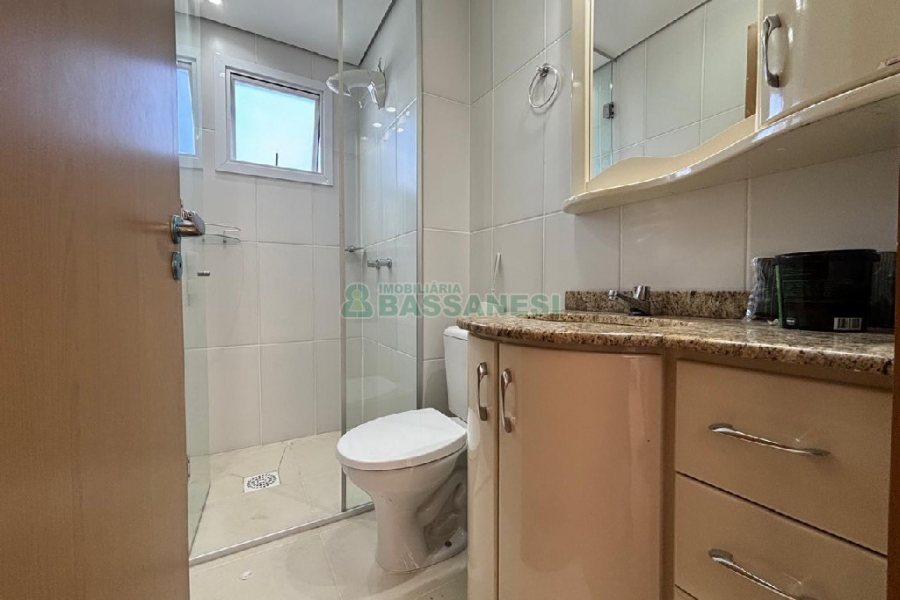 Apartamento com 58m², 2 dormitórios, 1 vaga, no bairro Vila Verde em Caxias do Sul para Alugar