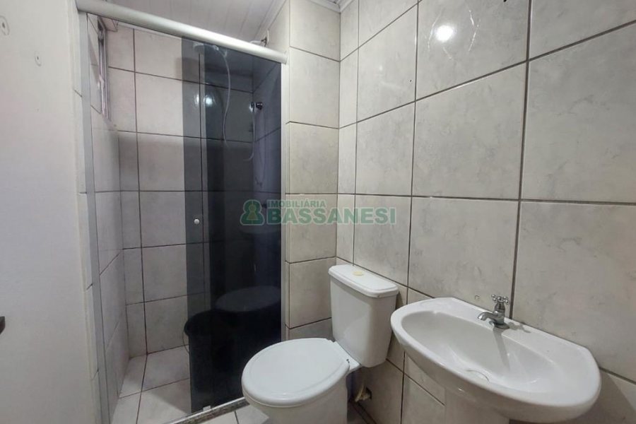 Apartamento com 47m², 2 dormitórios, 1 vaga, no bairro Esplanada em Caxias do Sul para Alugar