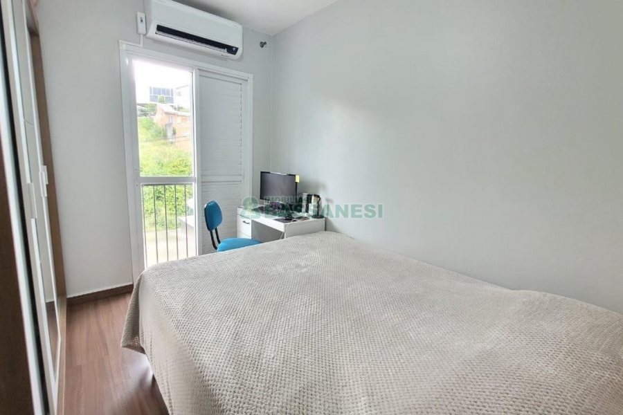 Sobrado Mobiliado com 70m², 2 dormitórios, 1 vaga, no bairro Salgado Filho em Caxias do Sul para Alugar