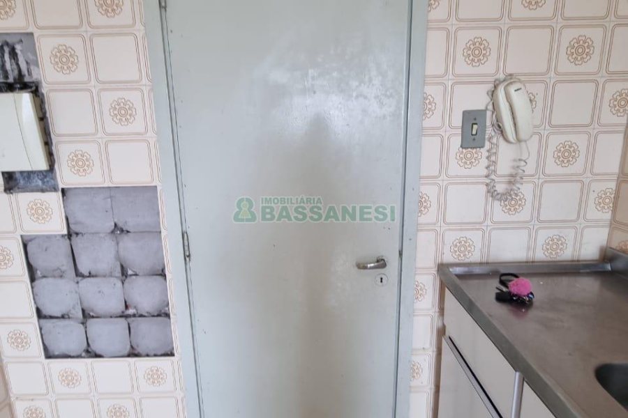 Apartamento com 98m², 3 dormitórios, no bairro Centro em Caxias do Sul para Comprar