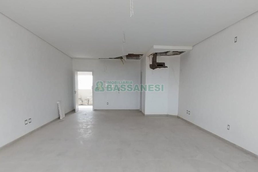 Sala com 55m², no bairro Desvio Rizzo em Caxias do Sul para Alugar