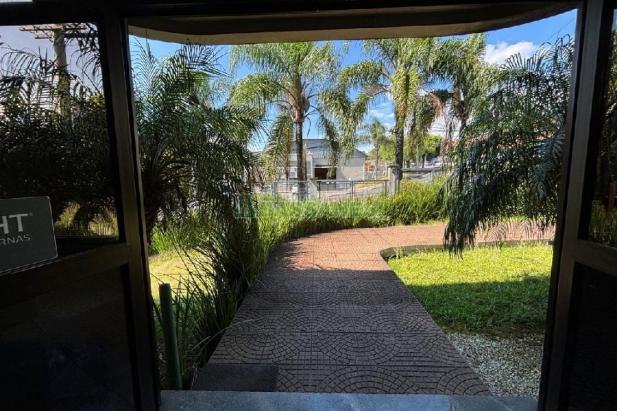 Pavilhão com 1467m², no bairro Distrito Industrial em Caxias do Sul para Alugar