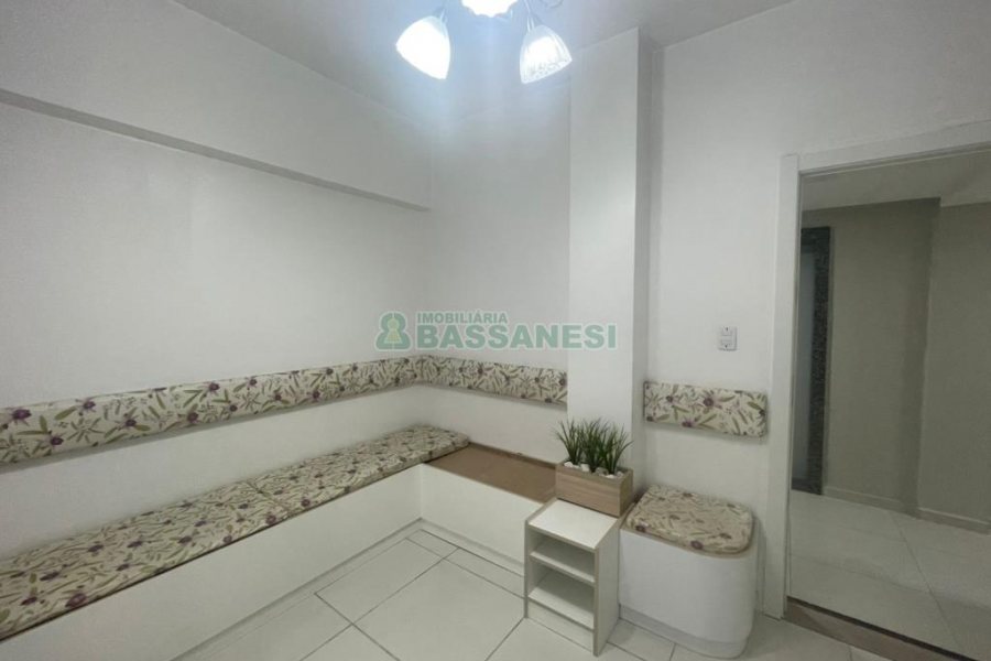 Sala com 50m², no bairro Centro em Caxias do Sul para Comprar