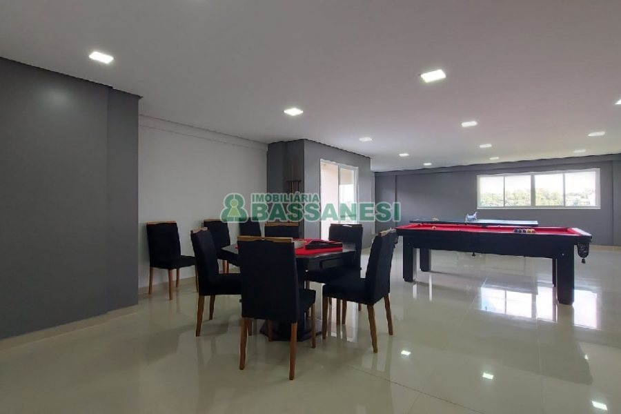 Apartamento com 55m², 2 dormitórios, 1 vaga, no bairro Panazzolo em Caxias do Sul para Comprar