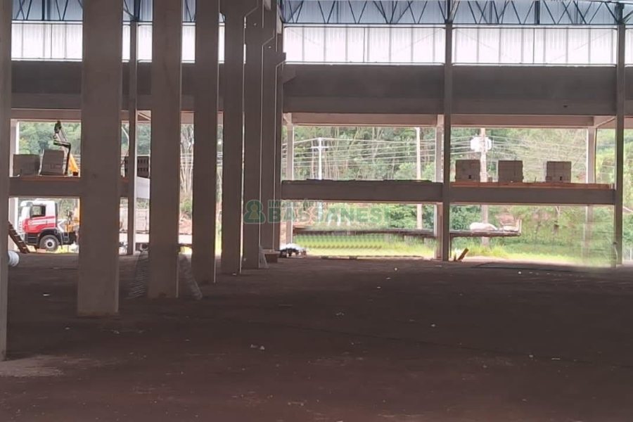 Pavilhão com 4300m², no bairro Jardim das Hortências em Caxias do Sul para Alugar