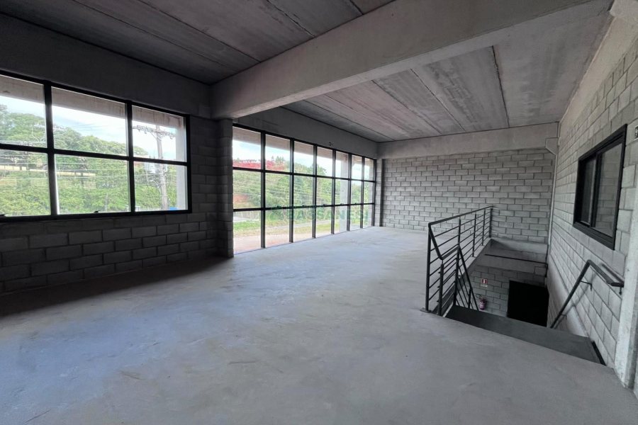 Pavilhão com 4300m², no bairro Jardim das Hortências em Caxias do Sul para Alugar