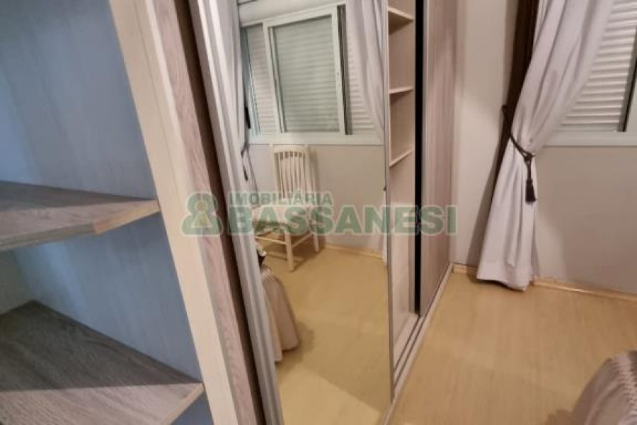 Apartamento com 73m², 2 dormitórios, 1 vaga, no bairro Rio Branco em Caxias do Sul para Comprar