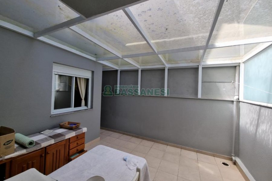 Apartamento com 73m², 2 dormitórios, 1 vaga, no bairro Rio Branco em Caxias do Sul para Comprar