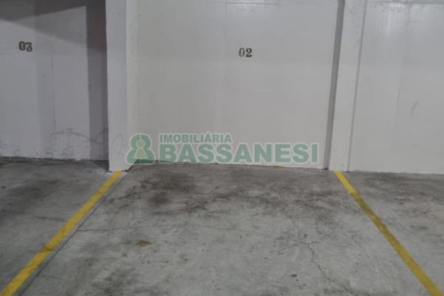 Apartamento com 73m², 2 dormitórios, 1 vaga, no bairro Rio Branco em Caxias do Sul para Comprar