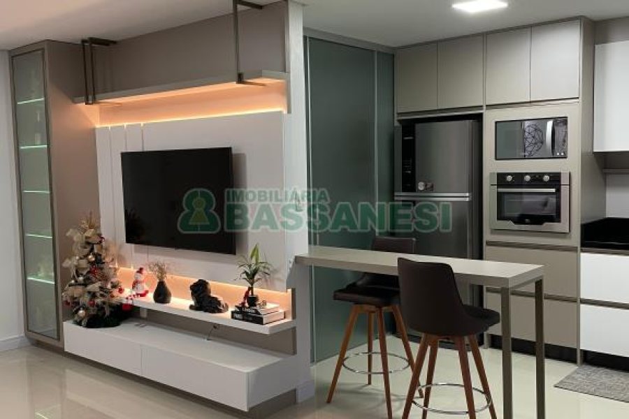 Apartamento com 88m², 2 dormitórios, 2 vagas, no bairro Vinhedos em Caxias do Sul para Comprar