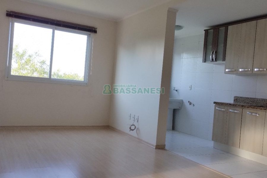 Apartamento com 54m², 2 dormitórios, 1 vaga, no bairro Salgado Filho em Caxias do Sul para Comprar