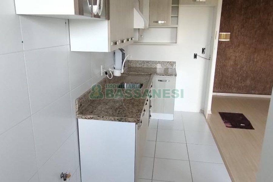 Apartamento com 54m², 2 dormitórios, 1 vaga, no bairro Salgado Filho em Caxias do Sul para Comprar