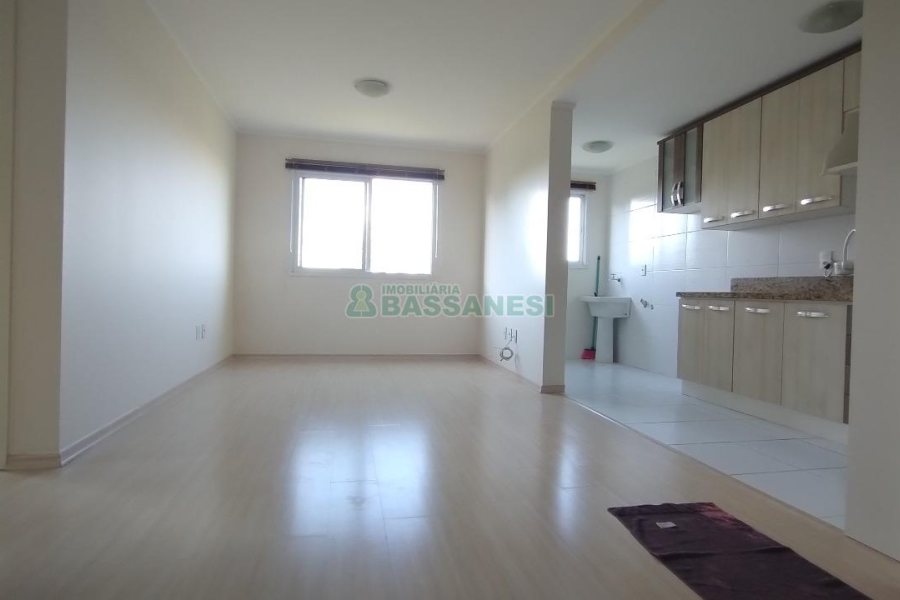 Apartamento com 54m², 2 dormitórios, 1 vaga, no bairro Salgado Filho em Caxias do Sul para Comprar