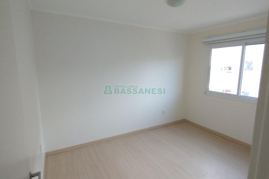 Apartamento com 54m², 2 dormitórios, 1 vaga, no bairro Salgado Filho em Caxias do Sul para Comprar