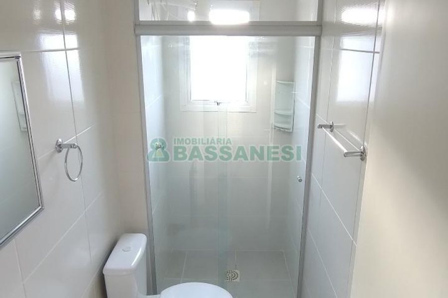 Apartamento com 54m², 2 dormitórios, 1 vaga, no bairro Salgado Filho em Caxias do Sul para Comprar