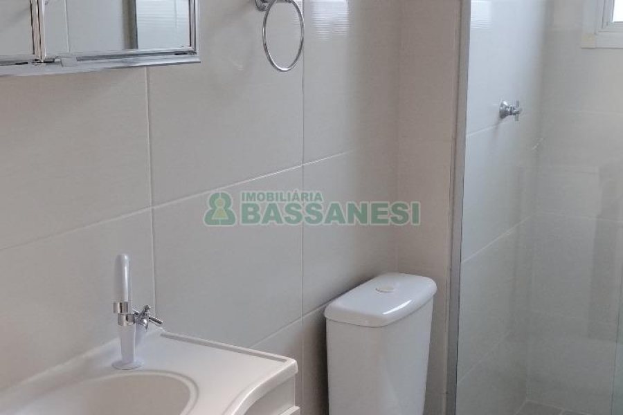 Apartamento com 54m², 2 dormitórios, 1 vaga, no bairro Salgado Filho em Caxias do Sul para Comprar