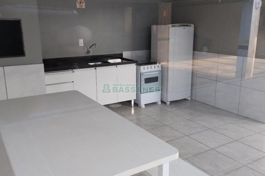 Apartamento com 54m², 2 dormitórios, 1 vaga, no bairro Salgado Filho em Caxias do Sul para Comprar