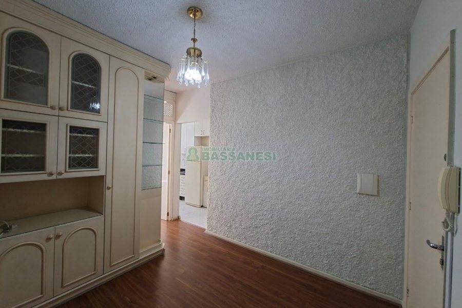 Apartamento com 30m², 1 dormitório, no bairro Centro em Caxias do Sul para Alugar