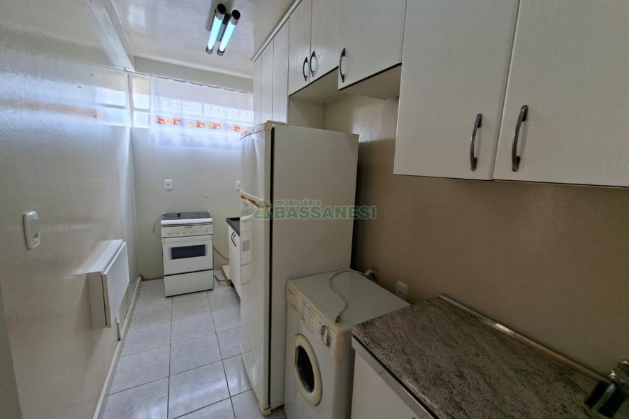Apartamento com 30m², 1 dormitório, no bairro Centro em Caxias do Sul para Alugar
