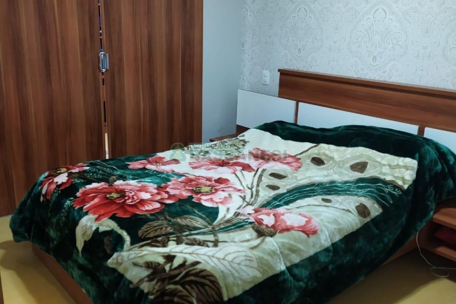 Apartamento com 82m², 2 dormitórios, 2 vagas, no bairro Medianeira em Caxias do Sul para Comprar