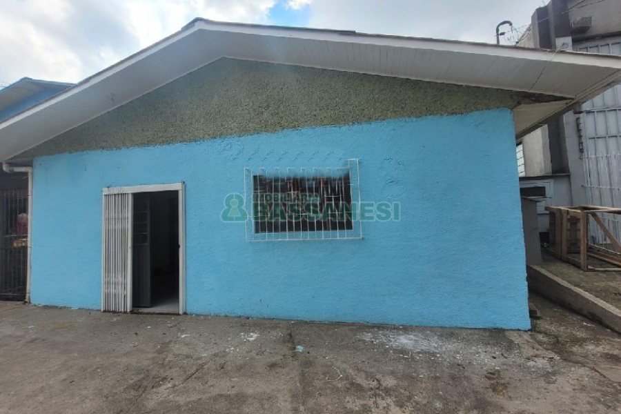 Loja com 55m², no bairro São Leopoldo em Caxias do Sul para Alugar