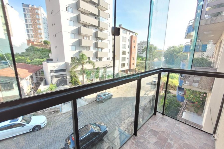 Apto/Cobertura com 285m², 5 dormitórios, 4 vagas, no bairro Panazzolo em Caxias do Sul para Comprar