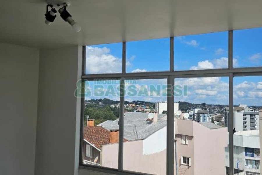 Apto/Cobertura com 285m², 5 dormitórios, 4 vagas, no bairro Panazzolo em Caxias do Sul para Comprar