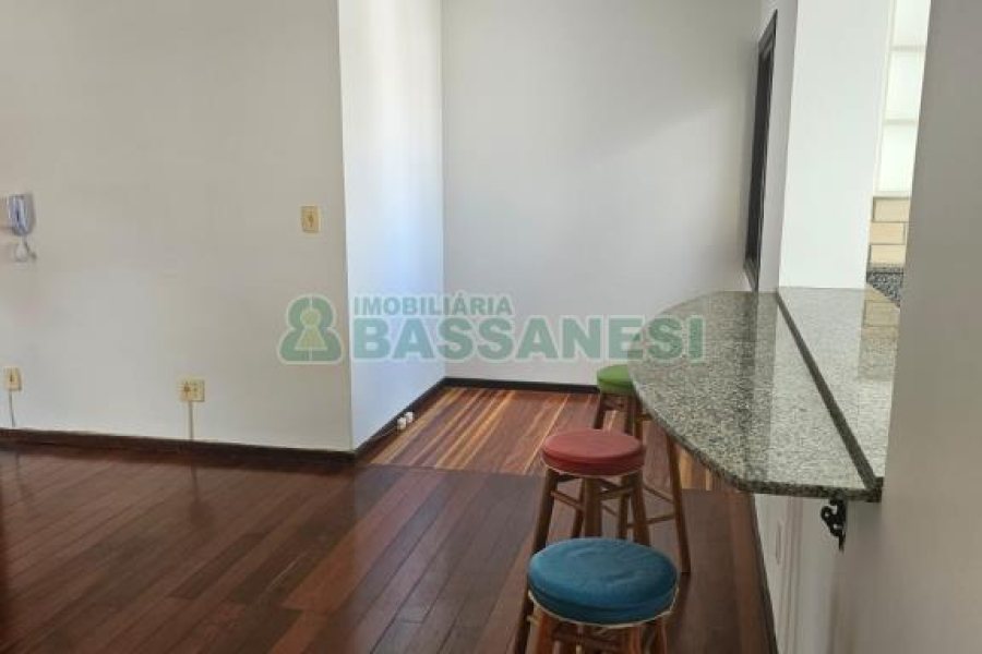 Apto/Cobertura com 285m², 5 dormitórios, 4 vagas, no bairro Panazzolo em Caxias do Sul para Comprar