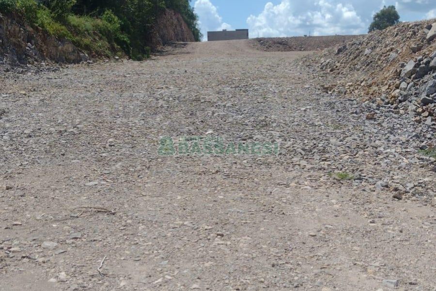 Terreno com 7808m², no bairro Marechal Floriano em Caxias do Sul para Comprar