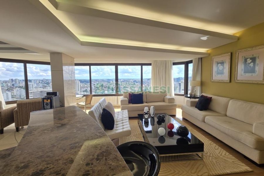 Apto Mobiliado com 374m², 3 dormitórios, 4 vagas, no bairro Madureira em Caxias do Sul para Alugar ou Comprar