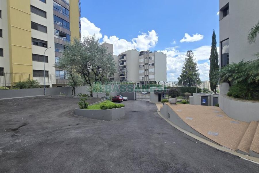 Apto Mobiliado com 374m², 3 dormitórios, 4 vagas, no bairro Madureira em Caxias do Sul para Alugar ou Comprar