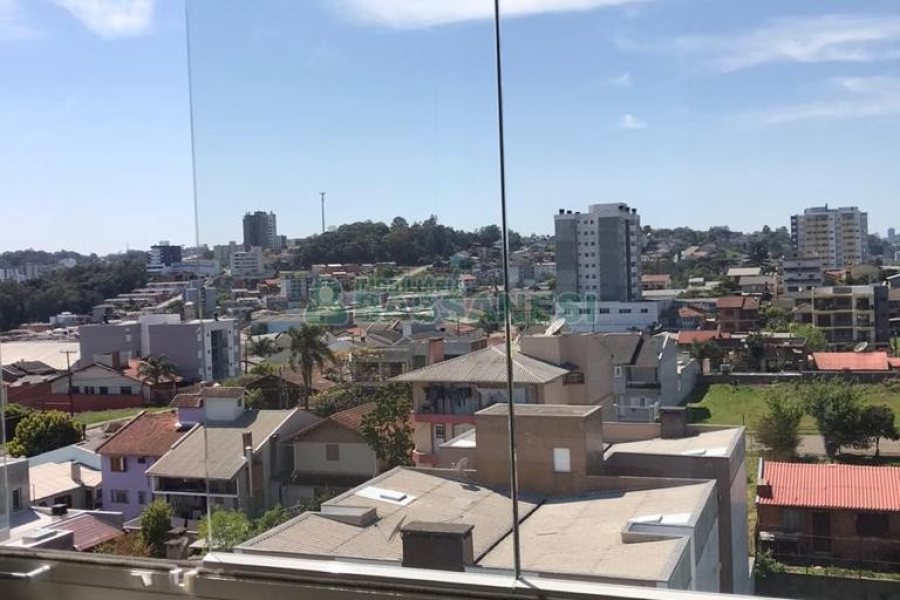 Apartamento com 53m², 2 dormitórios, 1 vaga, no bairro Santa Lúcia em Caxias do Sul para Comprar