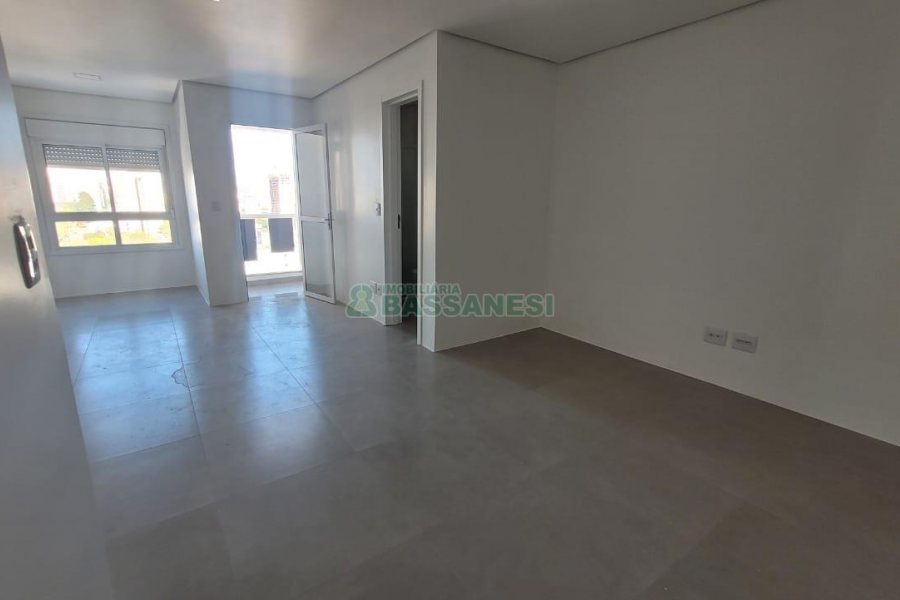 Apartamento com 42m², 1 vaga, no bairro Lourdes em Caxias do Sul para Alugar