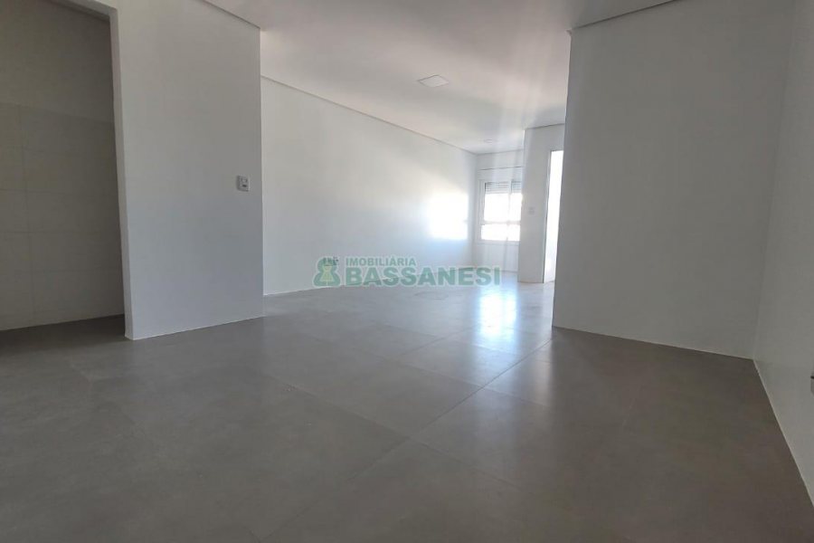 Apartamento com 42m², 1 vaga, no bairro Lourdes em Caxias do Sul para Alugar