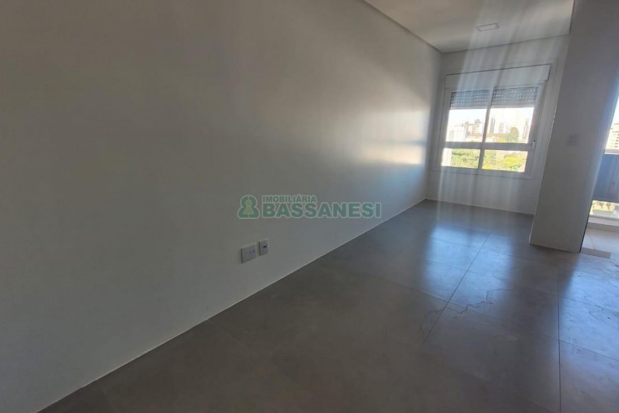 Apartamento com 42m², 1 vaga, no bairro Lourdes em Caxias do Sul para Alugar