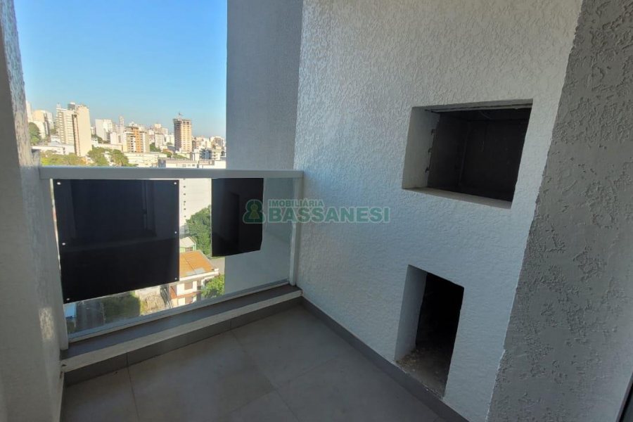 Apartamento com 42m², 1 vaga, no bairro Lourdes em Caxias do Sul para Alugar