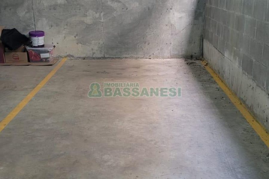 Apartamento com 42m², 1 vaga, no bairro Lourdes em Caxias do Sul para Alugar
