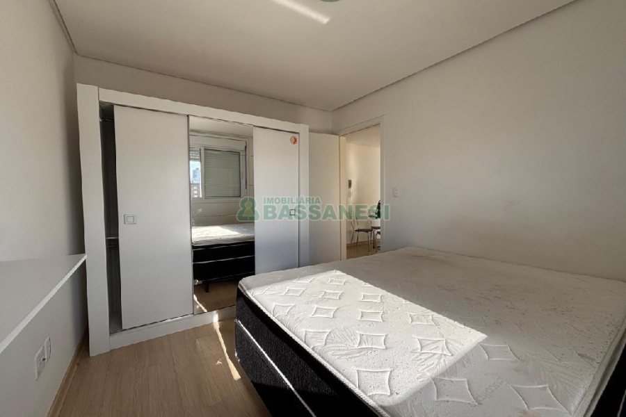 Apto Mobiliado com 70m², 1 dormitório, 1 vaga, no bairro Lourdes em Caxias do Sul para Alugar