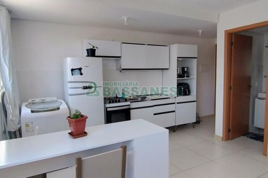 Kitinete com 25m², 1 dormitório, no bairro Cidade Nova em Caxias do Sul para Comprar